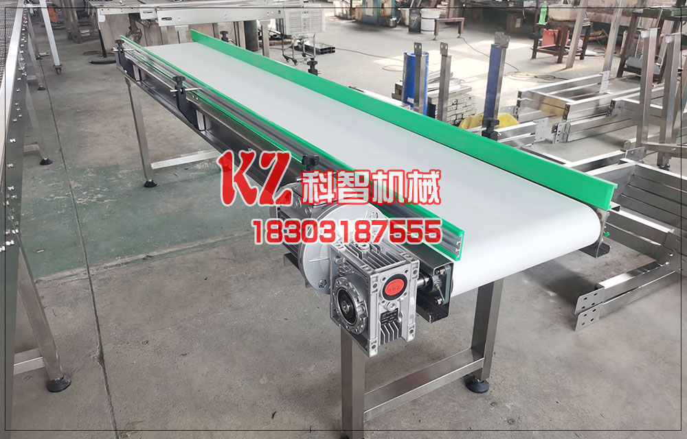 雞翅包裝輸送線皮帶提升機轉(zhuǎn)彎機結(jié)構(gòu)特點